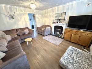 Photo 11- click for photo gallery